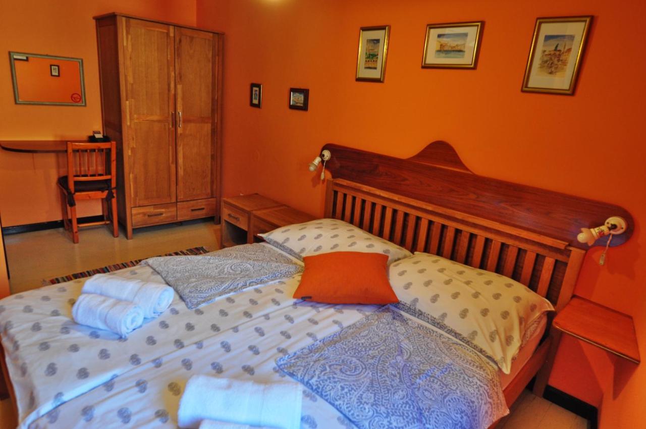 Max Piran Bed and Breakfast Buitenkant foto